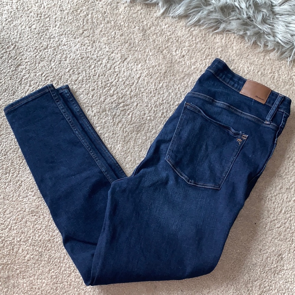 Womens Madewell size 34 Dark Wash 10” inseam high rise skinny denim jean